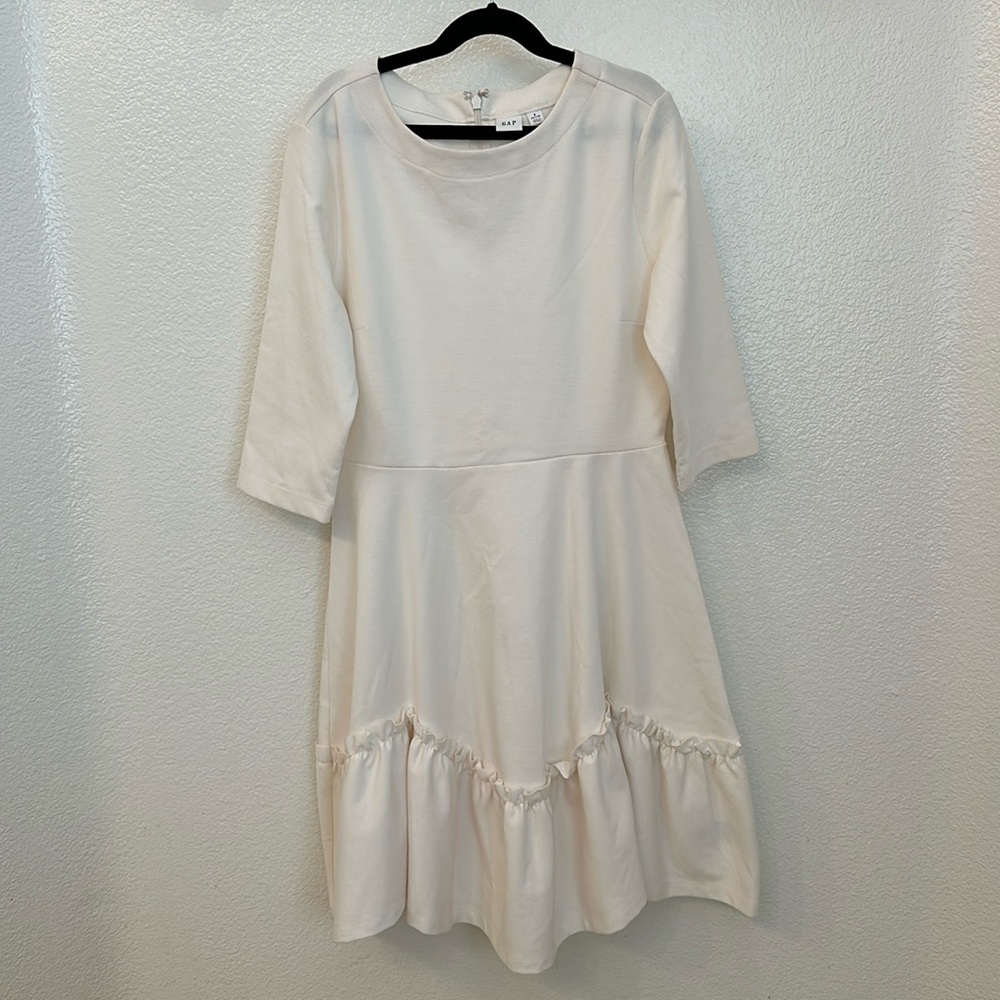 Gap cream dress